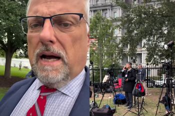 Marcin Wrona zaskoczony w Białym Domu. "Tłumy"