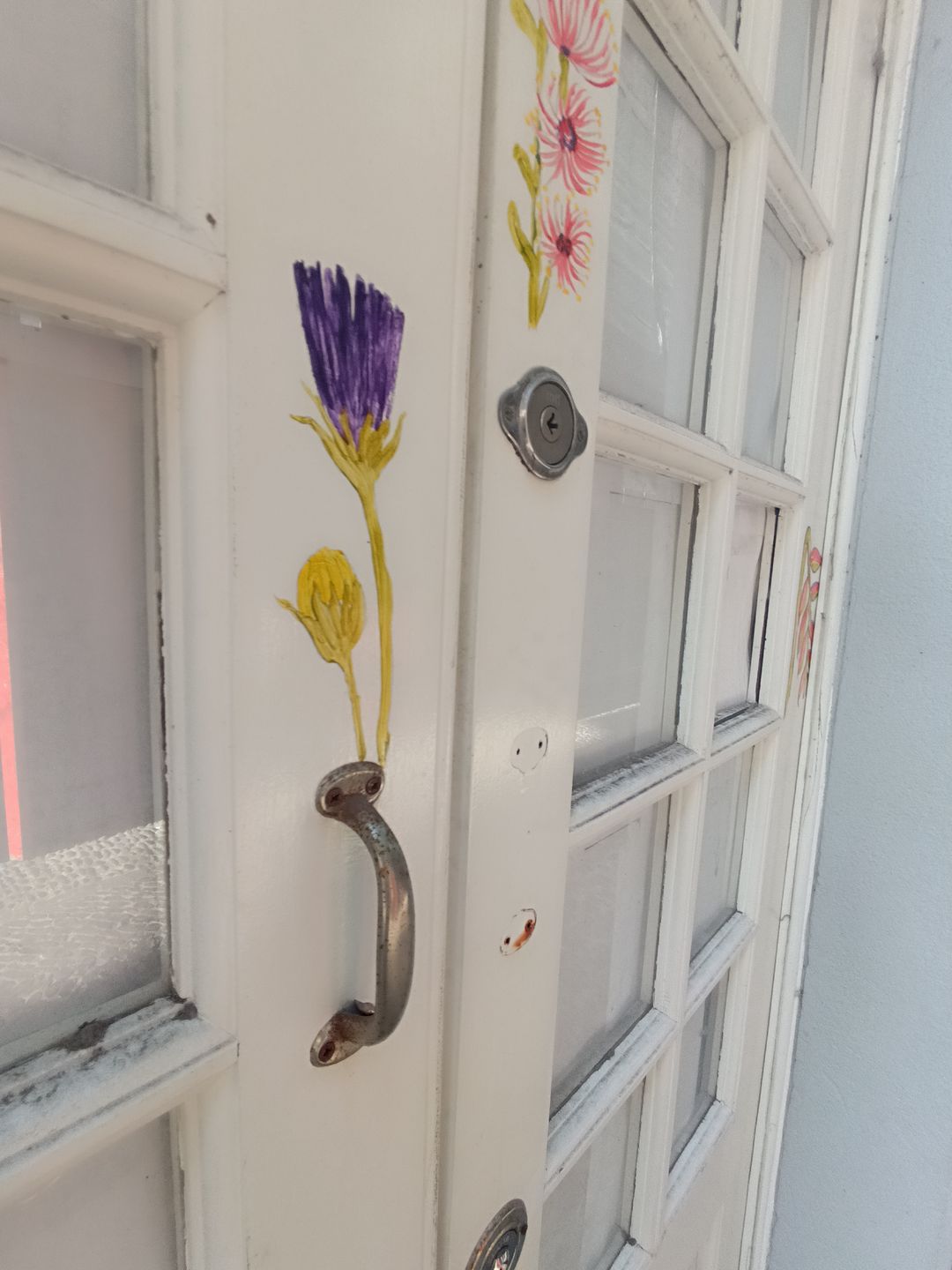 Madera: Zona Velha - stare miasto z malowanymi drzwiami