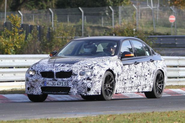 BMW M3 (F30) na nowych zdjęciach szpiegowskich