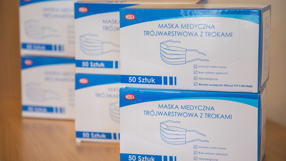 Bielsko-Białą. Miasto rozda pawie 700 tys maseczek ochronnych.