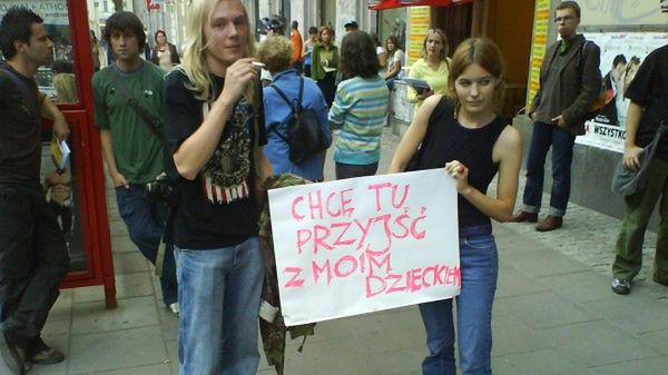 NiezłeKino.pl wywołuje medialną burzę | Ciąg dalszy walki o kino Luna 1