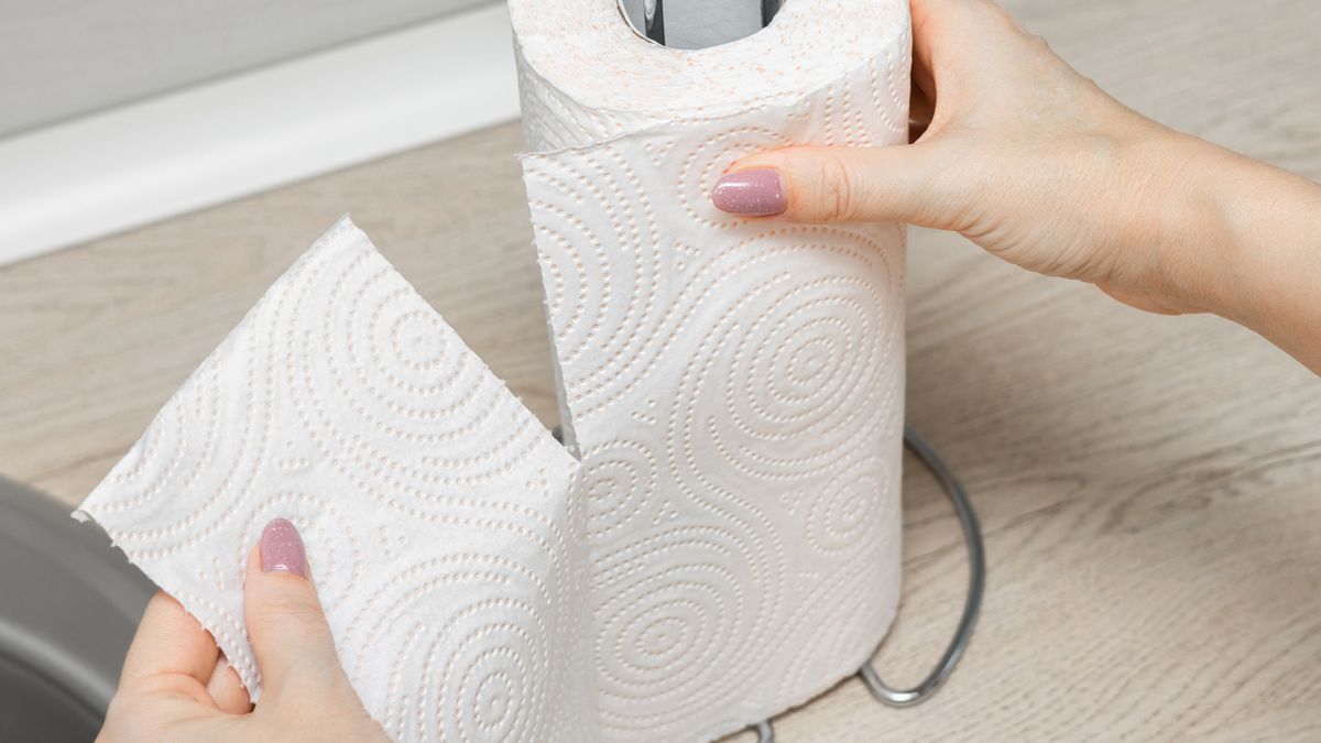 Gdzie wyrzucić ręcznik papierowy?