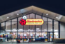 Kasjerzy się zbuntowali. Poszło o premie. Oto odpowiedź Biedronki