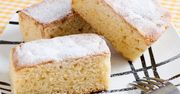 Proste ciasto śmietankowe. Mieszasz składniki, a resztę robi za ciebie piekarnik