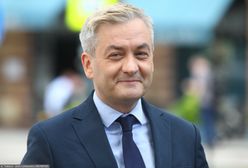 "Dziaderskie na maksa". Biedroń reaguje na słowa Tuska ws. związków partnerskich