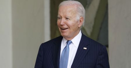 Co dolega Joe Bidenowi? Spekulacje są niepokojące