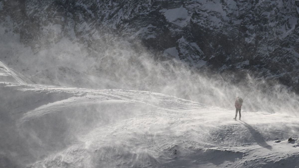 Trzeci stopień zagrożenia lawinowego w Tatrach
