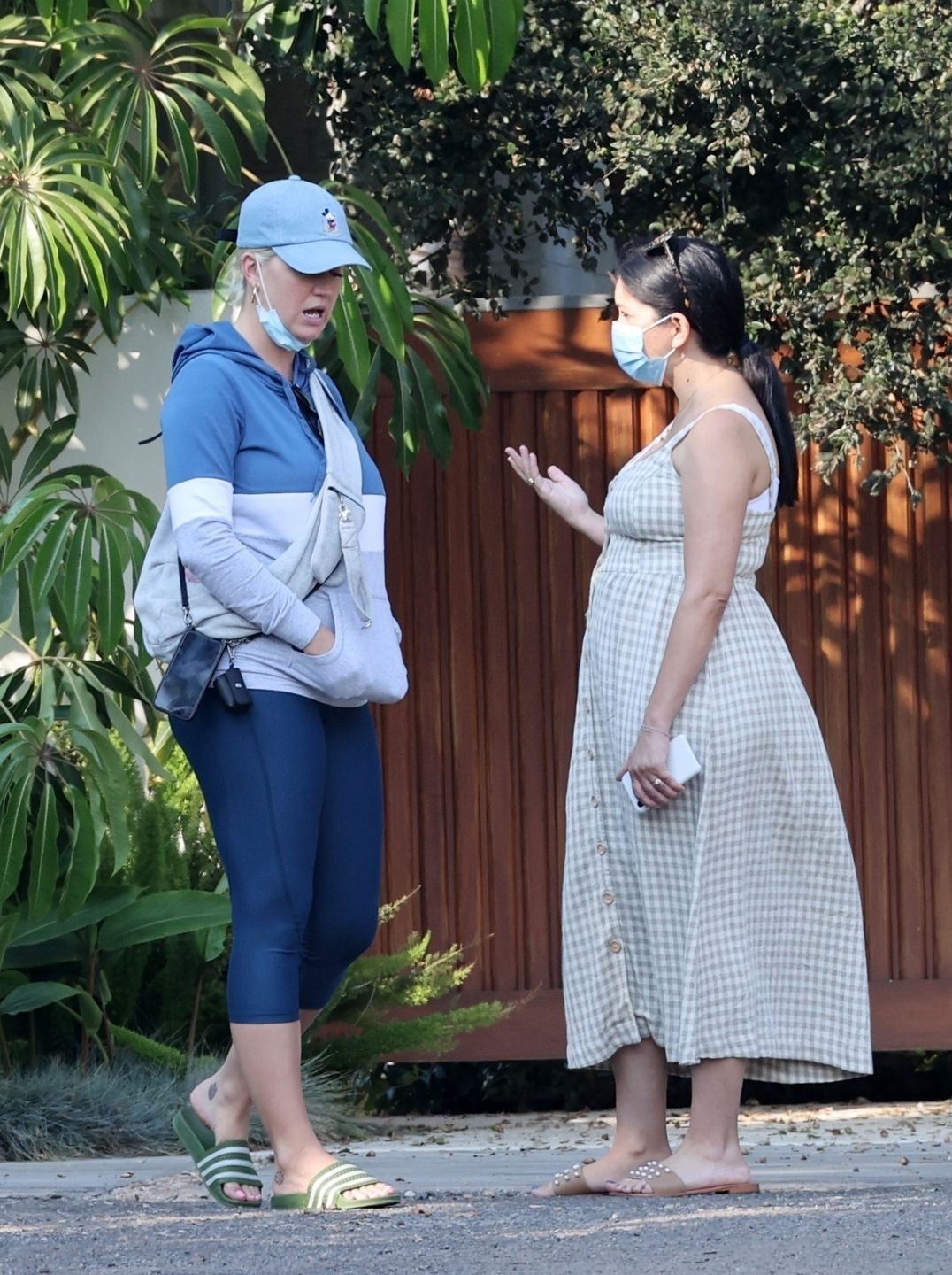 Katy Perry ogląda willę na plaży w Santa Barbara