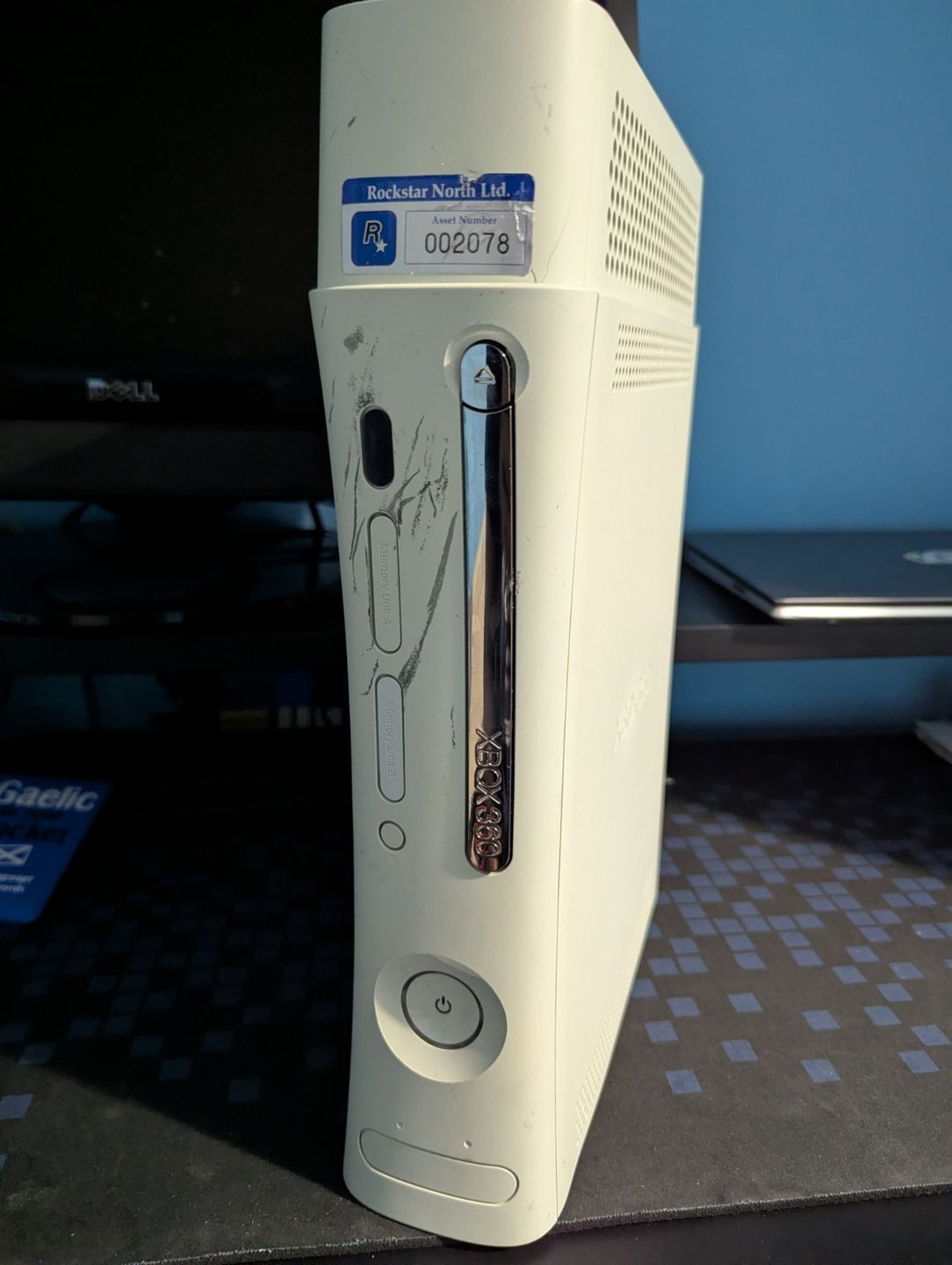 Xbox dev kit z Rockstar North