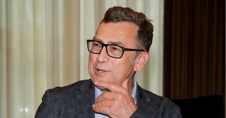 TYLKO NA PUDELKU: Maciej Orłoś ujawnia kulisy POWROTU do TVP: "Trudno było wróżyć z fusów". Uderza w prezenterów z TV Republika