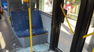 Gdynia: Pasażerka uderzyła głową w szybę w trakcie gwałtownego hamowania autobusu
