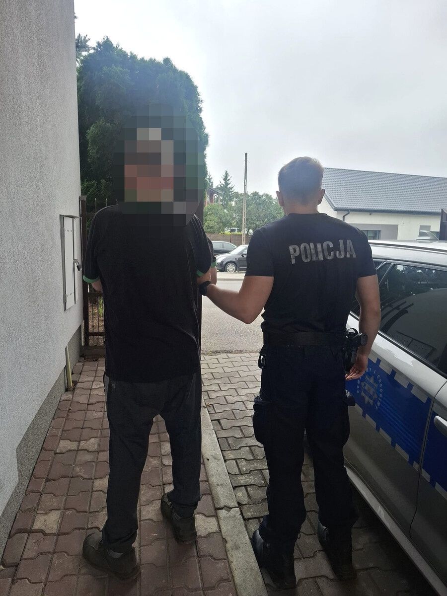 "Dam wam na dobre wakacje". Pijany kierowca z 3 promilami próbował przekupić policjantów