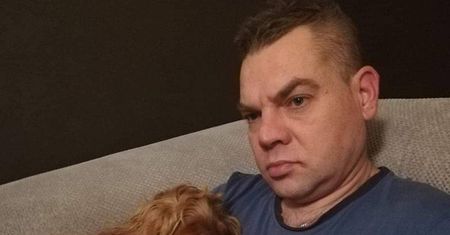 Opuścił szpital w Warszawie i ślad po nim zaginął. Pomóż go odnaleźć!