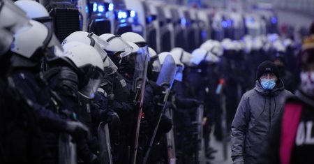 Spór w policji. Dzieje się w Komendzie Stołecznej