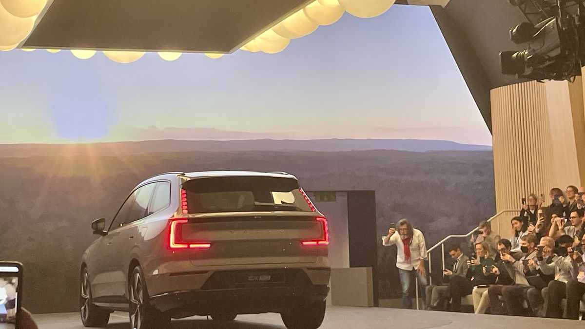 Flagowy SUV-elektryk został odkryty