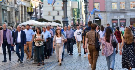 Tyle zarabiasz? Są najnowsze dane o wynagrodzeniach