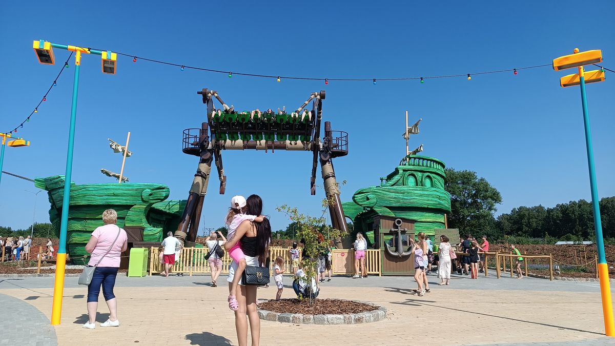 Latający Holender to atrakcja, której nie ma w pozostałych Majalandach w Polsce