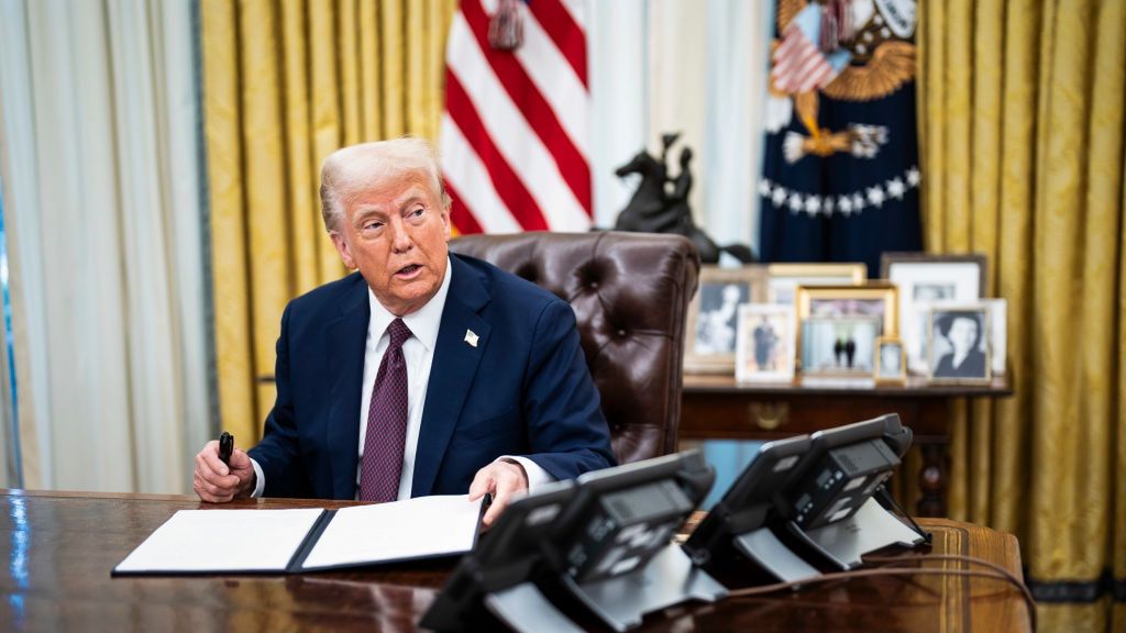Trump White House
Washington, DC - January 23 : President Donald J Trump speaks with reporters and signs executive orders in the Oval Office at the White House on Thursday, Jan 23, 2025 in Washington, DC. (Photo by Jabin Botsford/The Washington Post via Getty Images)
The Washington Post