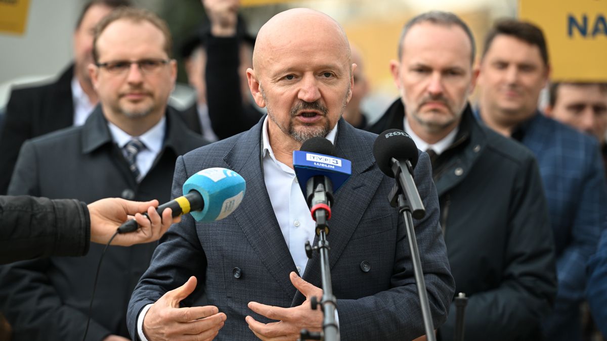 Jacek Bury
Wojtek Jargi�o
Kampania samorz�dowa, konferencja, Plac Chopina, polityk, polityka, samorz�dowe, wybory, w lublinie