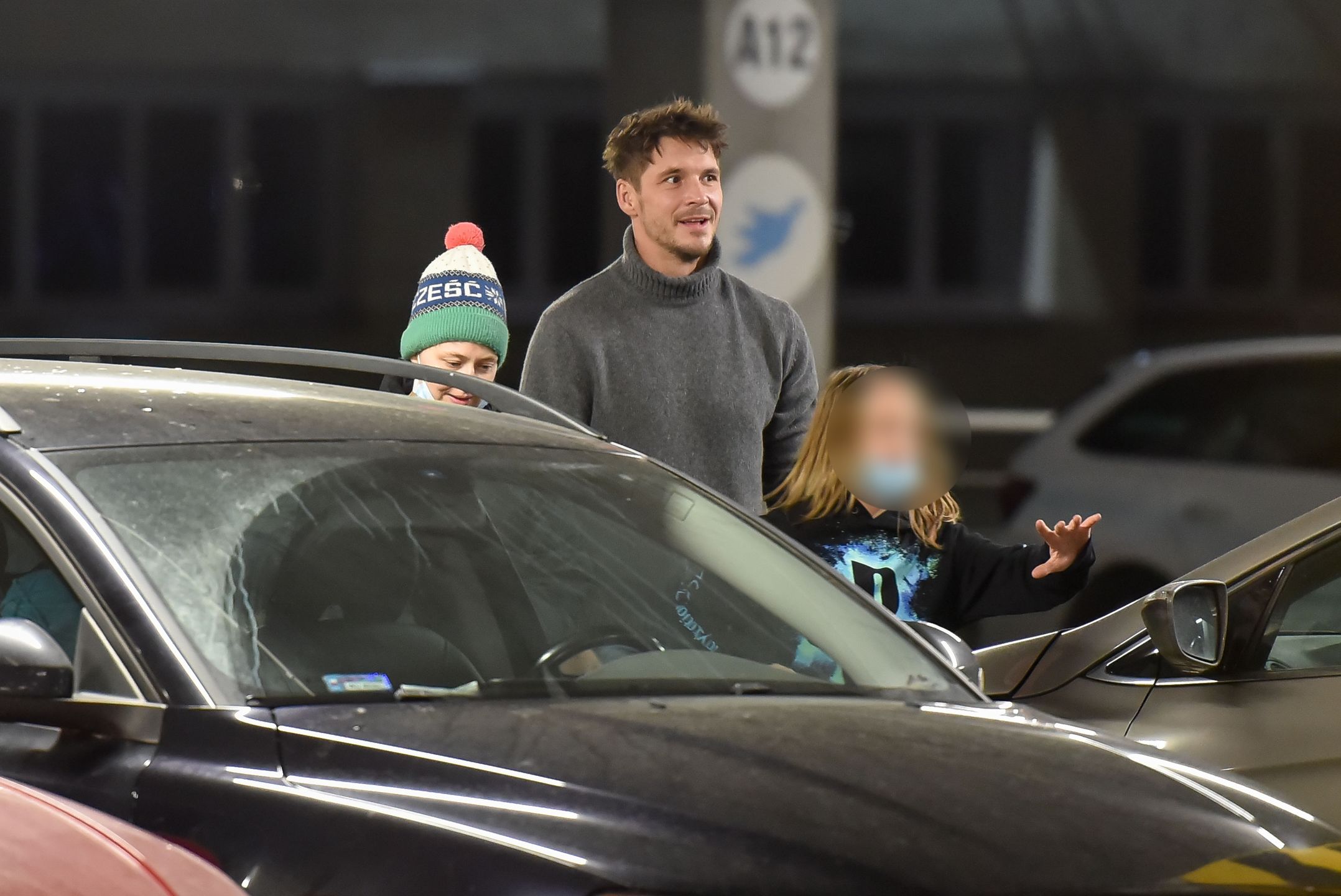 Mikołaj Roznerski i Marta Juras uczcili urodziny syna wypadem do galerii