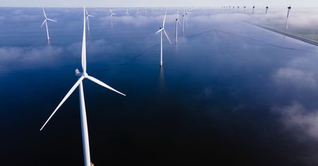 Morska energetyka wiatrowa w pełni mocy. Wiceminister podał datę