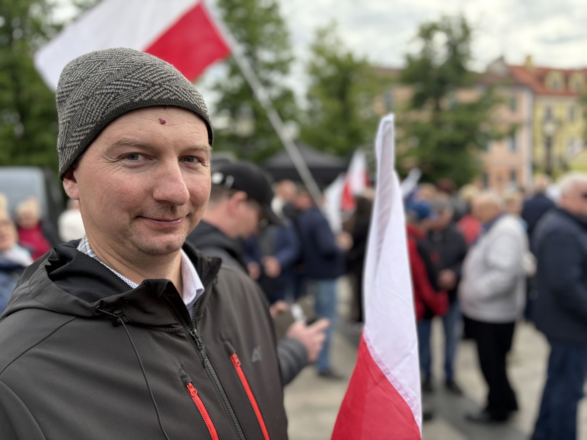 Robert, sołtys z gminy Słubice, nie zmienia zdania o Nawrockim