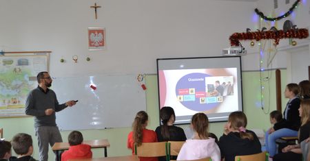 Koniec ocen, jakie znamy? MEN szykuje rewolucję