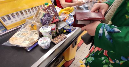 Skąd się bierze inflacja? "Irytuje mnie dwustronność tej dyskusji"