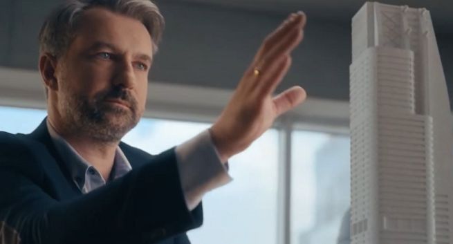 Mensil w reklamie z architektem „wydłuża przyjemność” (wideo)