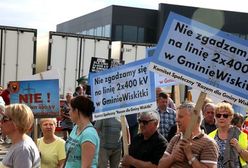 Mieszkańcy zablokują trasę. Kolejny protest przeciwko planom budowy linii wysokiego napięcia