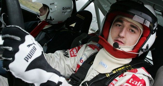 Kubica wypadł z trasy. To przez błąd pilota?