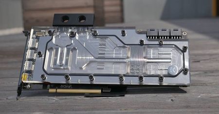 EK Water Blocks woduje Radeona Pro Duo
