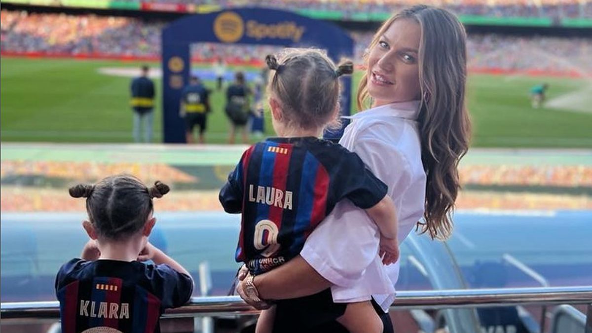 Zdjęcie okładkowe artykułu: Instagram / Na zdjęciu: Anna Lewandowska z córkami