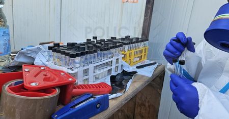 Zaskakująca akcja na Mazowszu. Fabryka narkotyków rozbita w powiecie grójeckim