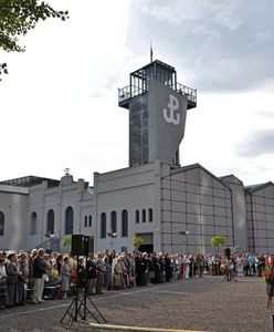 Ratusz: O apelu smoleńskim zdecydują powstańcy warszawscy