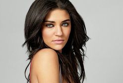 "Plotkara": Jessica Szohr odchodzi z uśmiechem