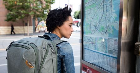 Peak Design Travel Backpack – plecka podróżny, do którego spakujesz nie tylko aparat
