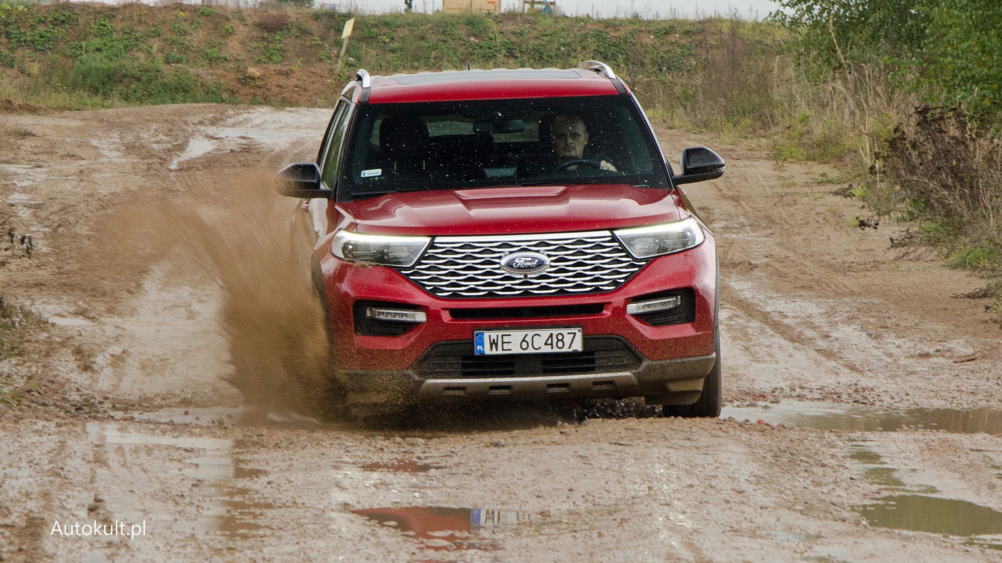 Ford Explorer vs. Toyota Highlander
