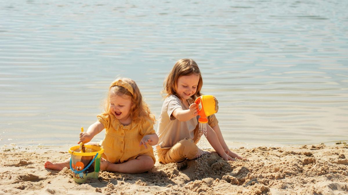 Zbiorowe zatrucie po kąpieli w jeziorze na Lubelszczyźnie. Służby interweniują