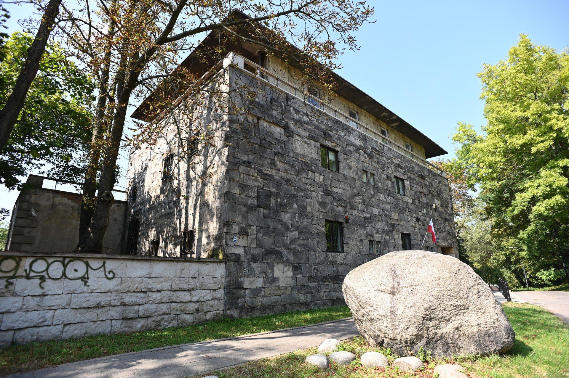 Willa Bohdana Pniewskiego, w której mieści się Muzeum Ziemi PAN