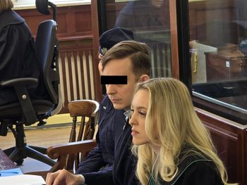 Sebastian M. pokazał zaproszenie do ZEA. Dementuje "ucieczkę do Dubaju"