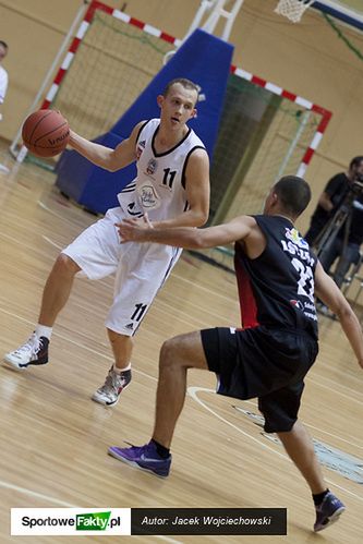 Łukasz Wilczek to ważna postać w Toruniu