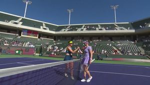 Kwalifikantka postawiła się faworytce. Zobacz skrót meczu Noskova - Gibson