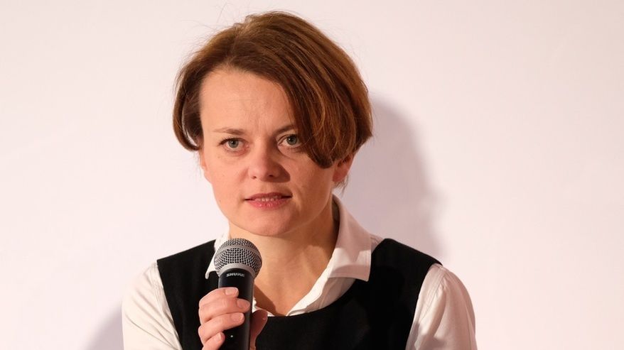 Minsiter Emilewicz złożyła deklarację ws. cen prądu