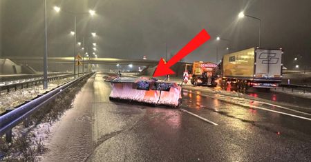 Leżał na A4. Natychmiast się zatrzymali