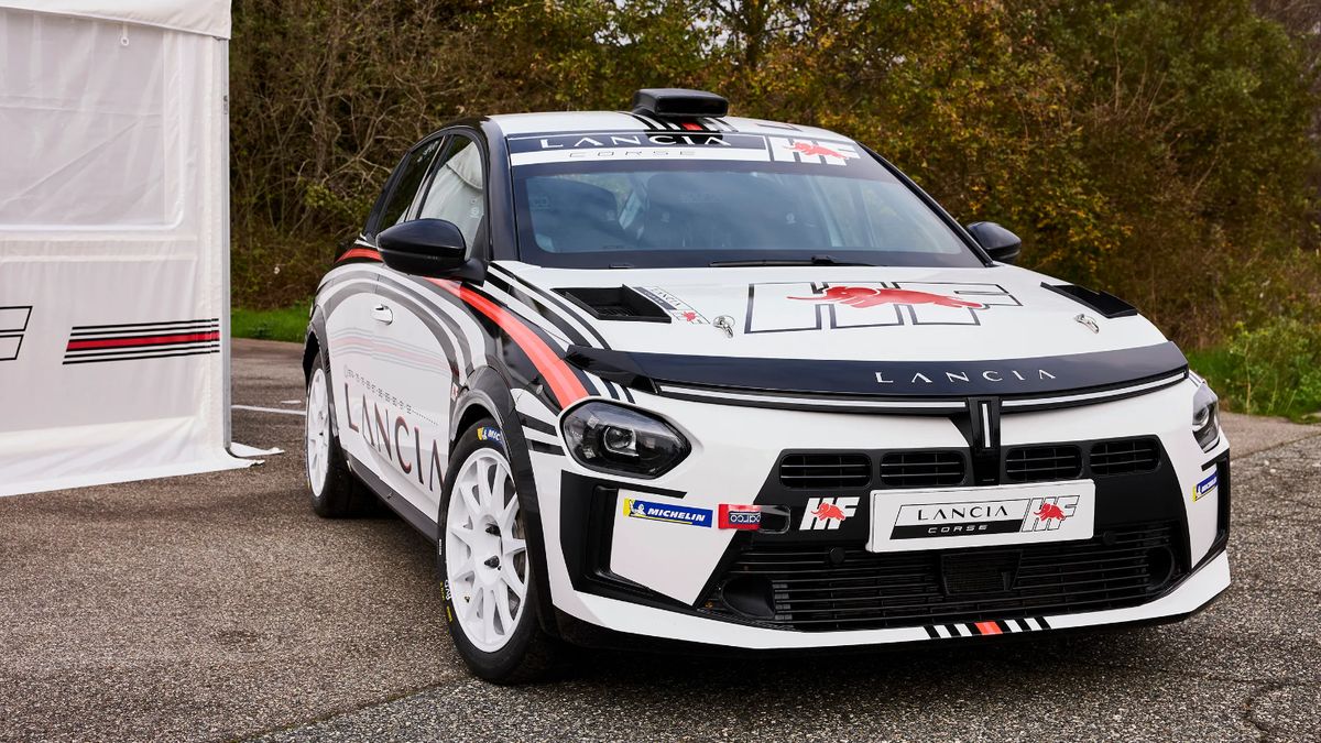 Lancia Ypsilon Rally 4 HF