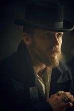 Tom Hardy zostaje z ''Peaky Blinders''