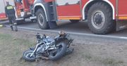 Pow. szczycieński: Poważny wypadek motocyklisty na DK58. Na miejscu LPR