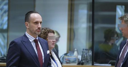 Kowalski chce zdelegalizować Platformę Obywatelską. Będzie wniosek