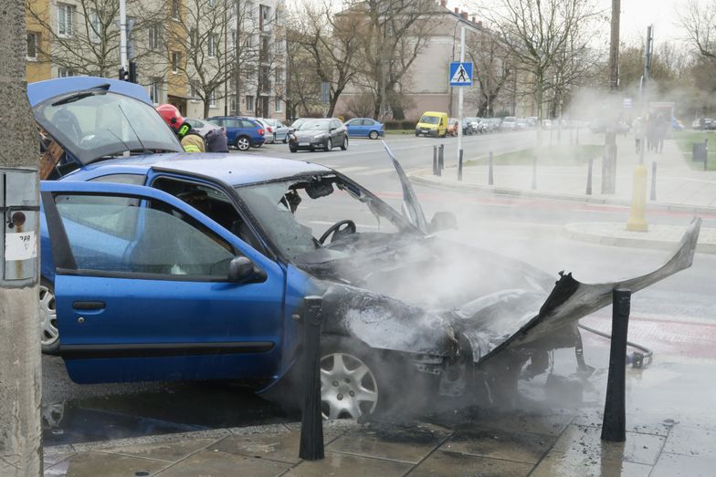 Ubezpieczyciele na wojnie z KNF. Mogą zadać niespodziewany cios przed wyborami